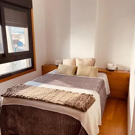 Apartamento Céntrico Y De Diseño Con Parking *