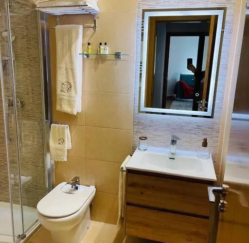 Centrico Y De Diseno Con Parking Vigo